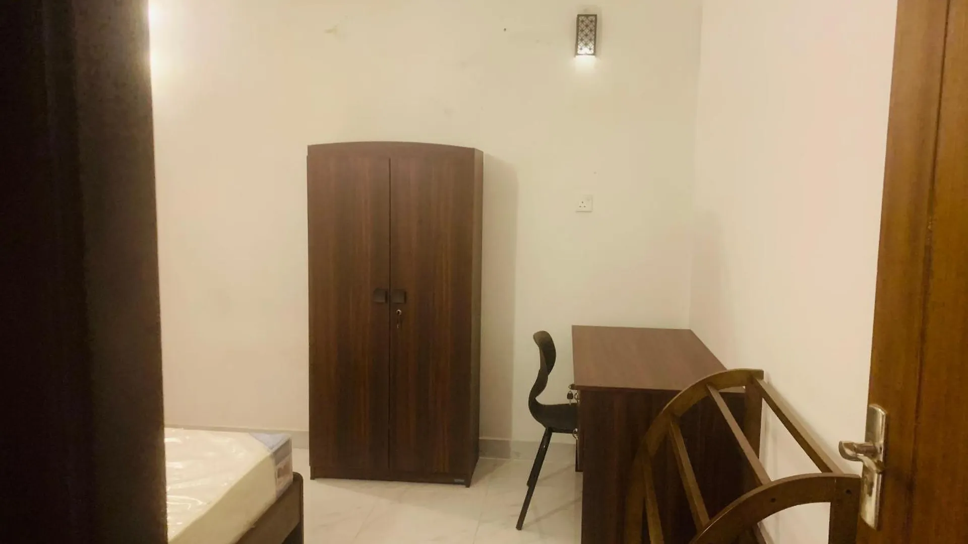Four Bedroom Apartment Ja Ela Near Highway Entrance