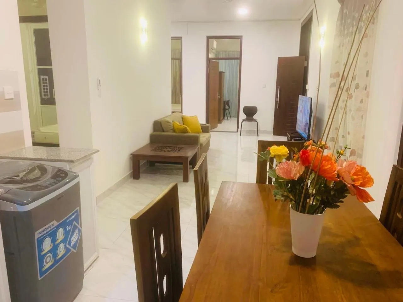 Four Bedroom Apartment Ja Ela Near Highway Entrance